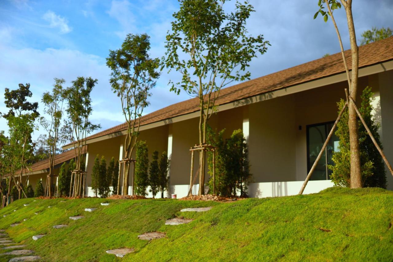 Passa ผัสสะ Tea Plantation @Mae On Hotel Ban Huai Kaeo Exterior photo